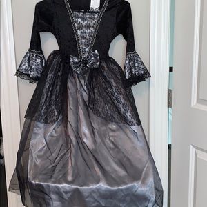 Girls Halloween costume-